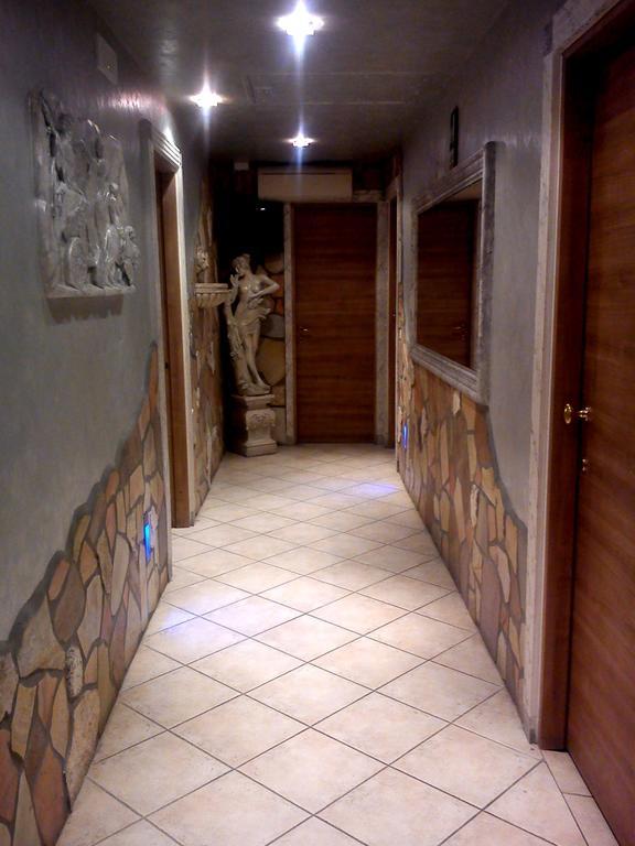 Youth Meeting Home Florencia Exterior foto