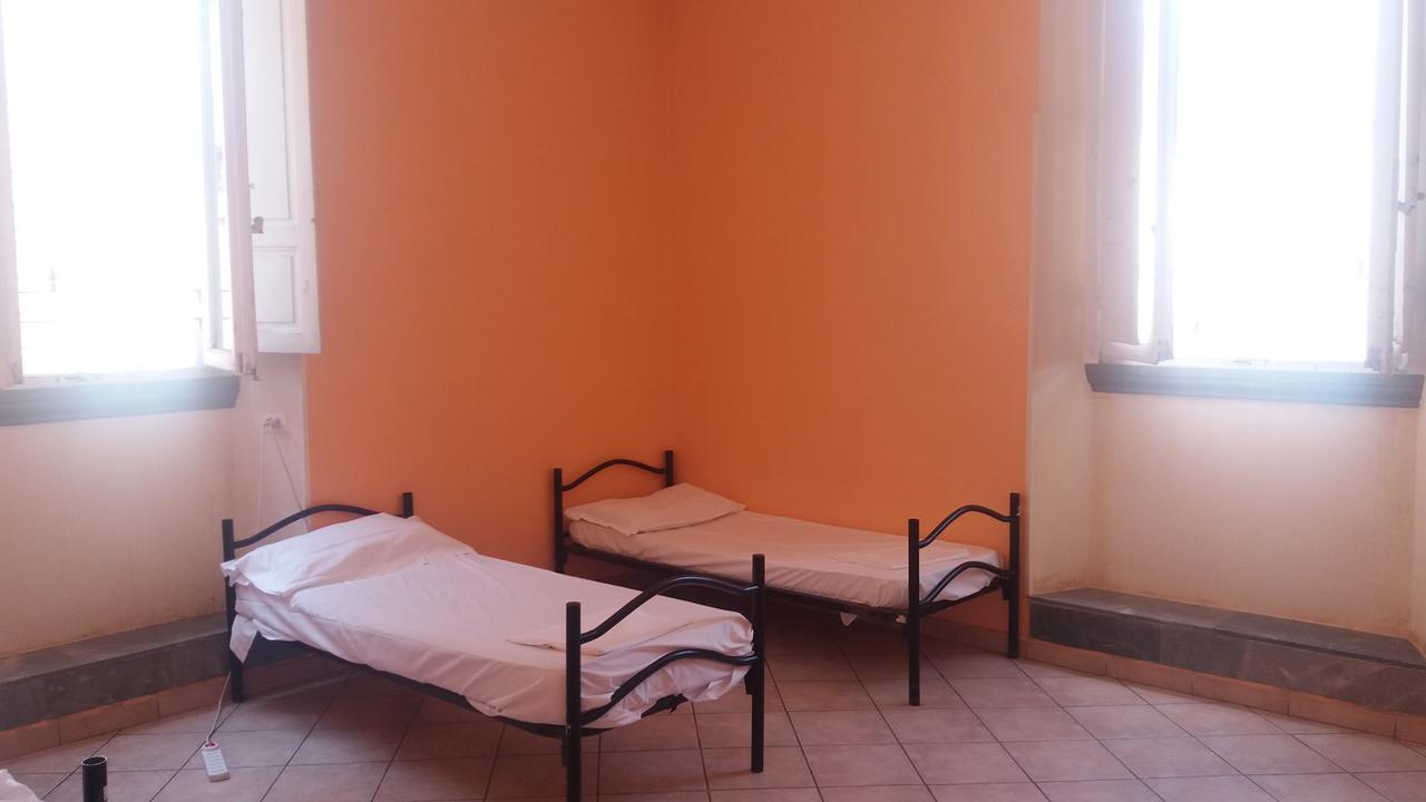 Youth Meeting Home Florencia Exterior foto